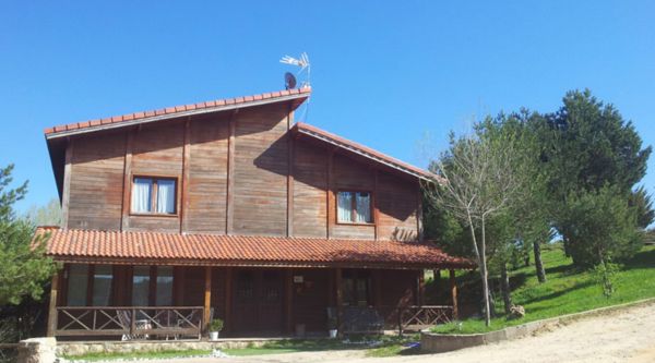 Albegue 80 plazas navales en segovia