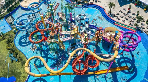 Viaje de fin de curso al aquopolis en Madrid