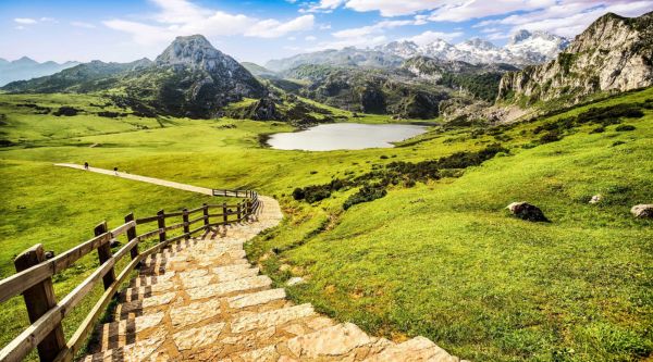 Viaje con grupos escolares a los Lagos de covadonga