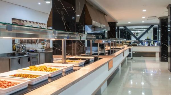 Viaje fin de curso Alicante con monitores 24h