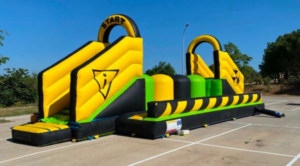 Castillos hinchables grandes para fiestas de fin de curso escolares en Madrid